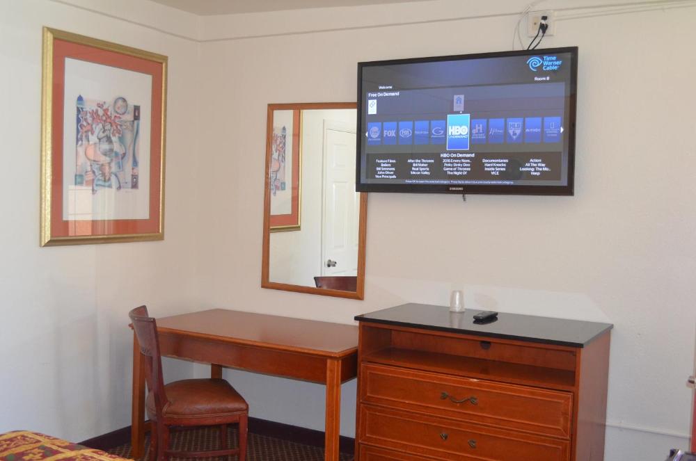 King Nonsmoking interior